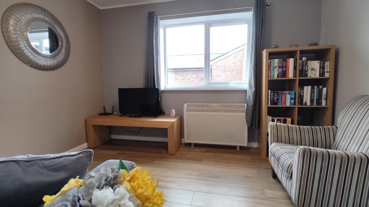 شقة Modern 1-Bed Flat In ويجان المظهر الخارجي الصورة